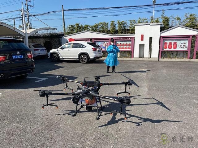 農(nóng)業(yè)無人機變身“運輸機”,上海奉賢用無人機服務隔離人員