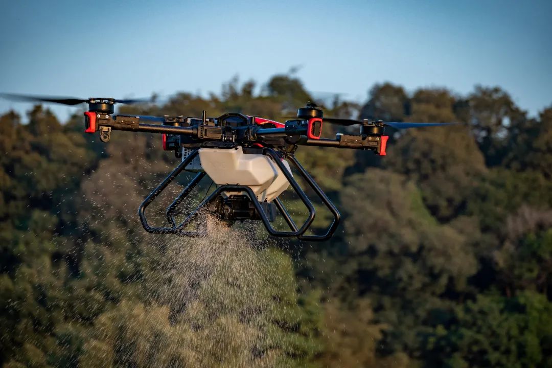 極飛睿播 2.0 如何兼顧播撒的精準和高效?