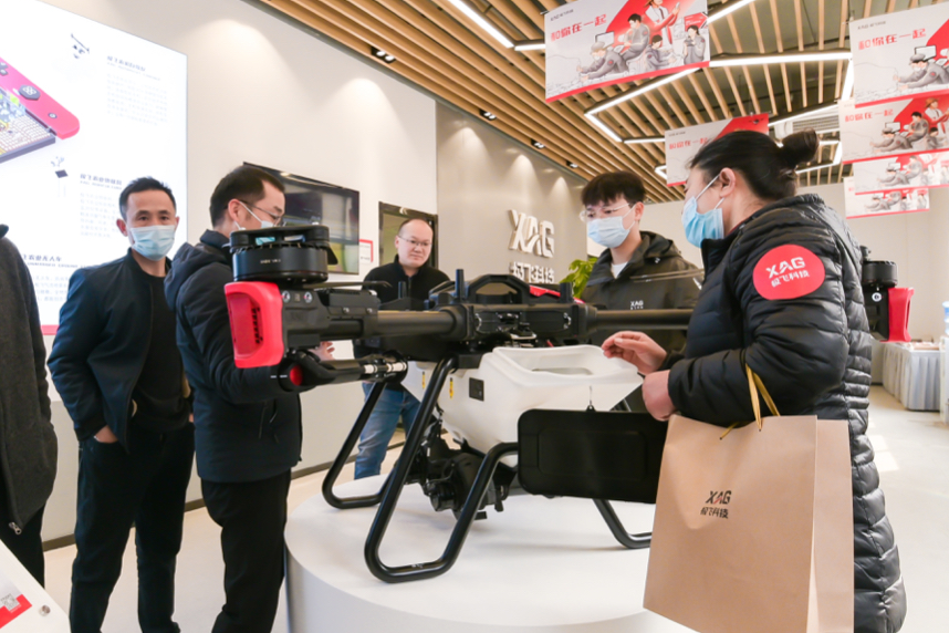 春耕正當(dāng)時(shí):極飛全國三大直營服務(wù)站高位啟航