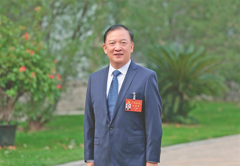 王守聰:肩負重任探索中國式農(nóng)業(yè)農(nóng)村現(xiàn)代化道路 王守聰:肩負重任探索中國式農(nóng)業(yè)農(nóng)村現(xiàn)代化道路